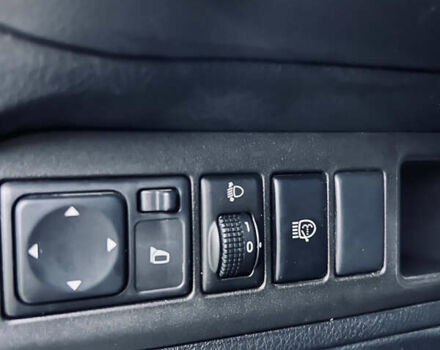 Сірий Ніссан Ноут, об'ємом двигуна 1.6 л та пробігом 165 тис. км за 6700 $, фото 19 на Automoto.ua