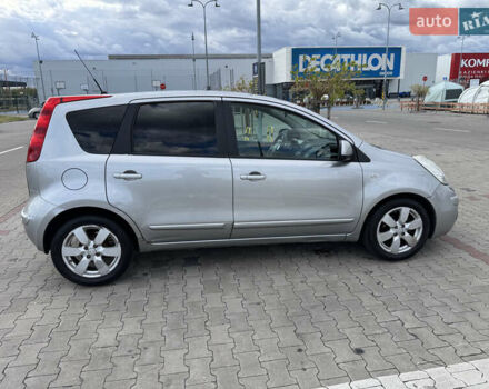 Сірий Ніссан Ноут, об'ємом двигуна 1.6 л та пробігом 270 тис. км за 4499 $, фото 5 на Automoto.ua