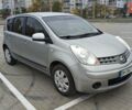 Серый Ниссан Ноут, объемом двигателя 1.4 л и пробегом 293 тыс. км за 5400 $, фото 2 на Automoto.ua