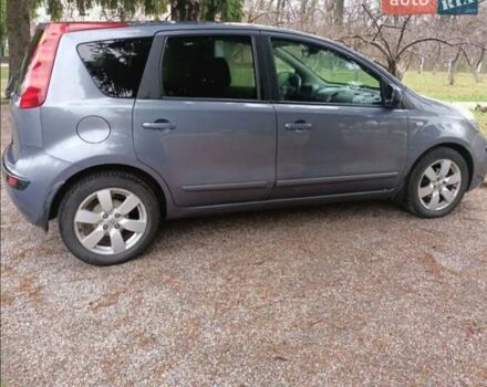 Серый Ниссан Ноут, объемом двигателя 1.6 л и пробегом 218 тыс. км за 6300 $, фото 5 на Automoto.ua