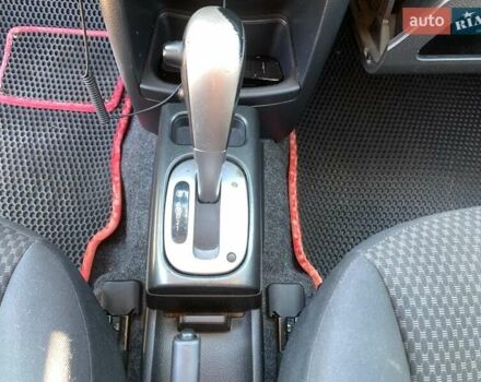 Ниссан Ноут 2007 в Виннице на Automoto.ua Серый Ниссан Ноут, объемом двигателя 1.6 л и пробегом 259 тыс. км за 6790 $, фото 34 на Automoto.ua