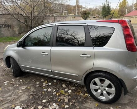 Серый Ниссан Ноут, объемом двигателя 1.6 л и пробегом 205 тыс. км за 6500 $, фото 4 на Automoto.ua