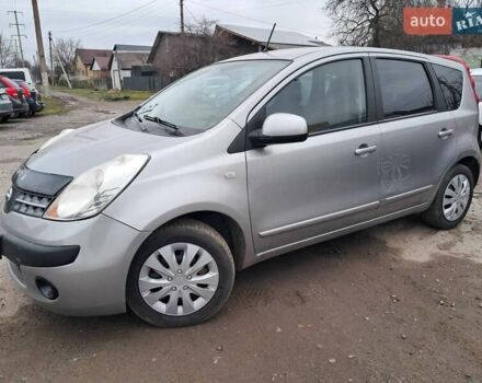 Серый Ниссан Ноут, объемом двигателя 1.5 л и пробегом 233 тыс. км за 4900 $, фото 1 на Automoto.ua