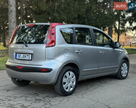 Сірий Ніссан Ноут, об'ємом двигуна 1.4 л та пробігом 178 тис. км за 4950 $, фото 4 на Automoto.ua