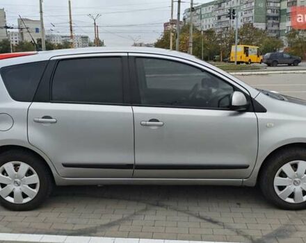 Серый Ниссан Ноут, объемом двигателя 1.4 л и пробегом 293 тыс. км за 5400 $, фото 4 на Automoto.ua