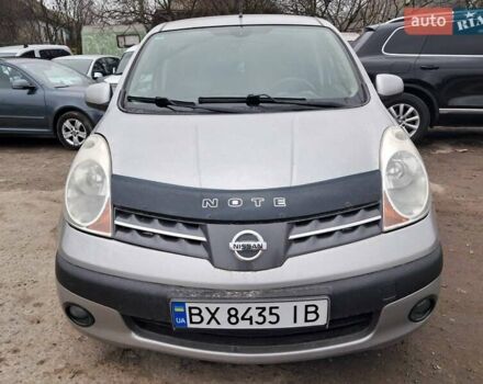 Серый Ниссан Ноут, объемом двигателя 1.5 л и пробегом 233 тыс. км за 4900 $, фото 6 на Automoto.ua