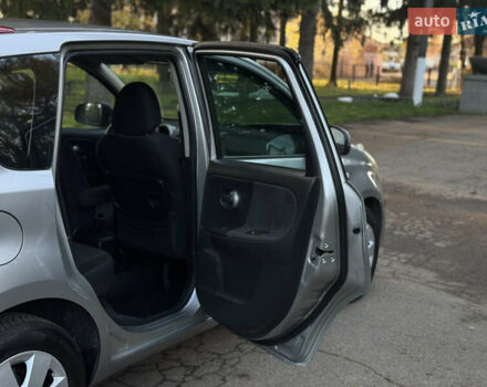 Сірий Ніссан Ноут, об'ємом двигуна 1.4 л та пробігом 178 тис. км за 4950 $, фото 19 на Automoto.ua