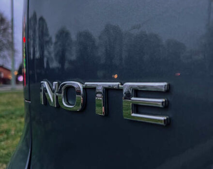 Сірий Ніссан Ноут, об'ємом двигуна 1.6 л та пробігом 165 тис. км за 6700 $, фото 35 на Automoto.ua