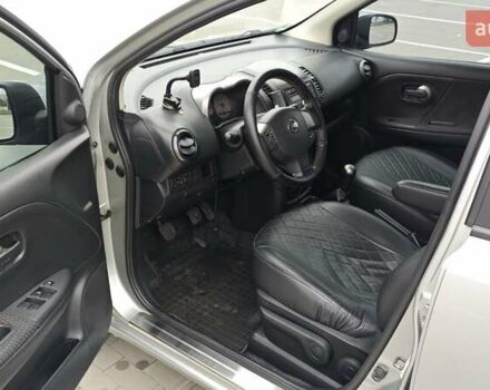 Серый Ниссан Ноут, объемом двигателя 1.4 л и пробегом 293 тыс. км за 5400 $, фото 13 на Automoto.ua