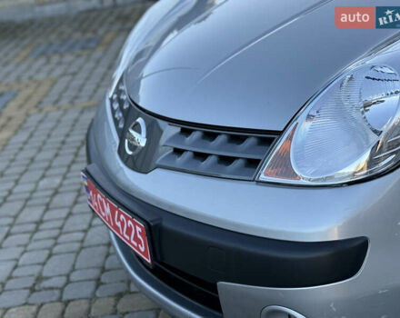 Сірий Ніссан Ноут, об'ємом двигуна 1.6 л та пробігом 189 тис. км за 5950 $, фото 3 на Automoto.ua