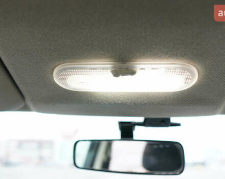 Серый Ниссан Ноут, объемом двигателя 1.6 л и пробегом 215 тыс. км за 6000 $, фото 41 на Automoto.ua