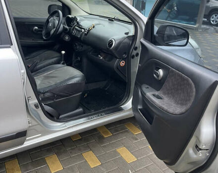 Серый Ниссан Ноут, объемом двигателя 1.39 л и пробегом 293 тыс. км за 5800 $, фото 1 на Automoto.ua