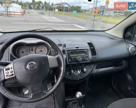 Сірий Ніссан Ноут, об'ємом двигуна 1.6 л та пробігом 270 тис. км за 4499 $, фото 17 на Automoto.ua