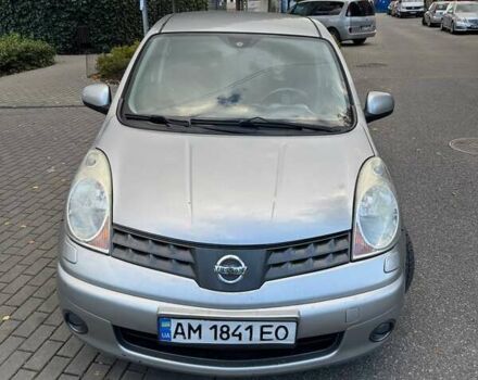 Серый Ниссан Ноут, объемом двигателя 1.6 л и пробегом 270 тыс. км за 5099 $, фото 1 на Automoto.ua