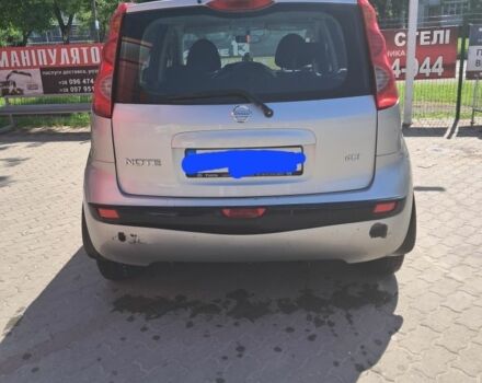 Серый Ниссан Ноут, объемом двигателя 1.5 л и пробегом 300 тыс. км за 2100 $, фото 1 на Automoto.ua