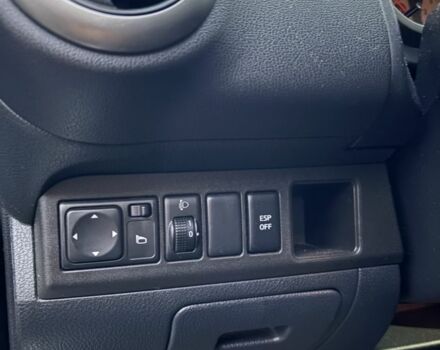 Сірий Ніссан Ноут, об'ємом двигуна 1.6 л та пробігом 255 тис. км за 6000 $, фото 11 на Automoto.ua