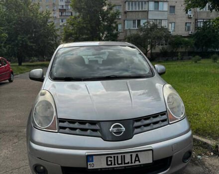 Серый Ниссан Ноут, объемом двигателя 1.6 л и пробегом 255 тыс. км за 6200 $, фото 2 на Automoto.ua
