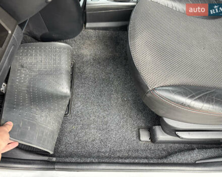 Серый Ниссан Ноут, объемом двигателя 1.6 л и пробегом 270 тыс. км за 5099 $, фото 14 на Automoto.ua