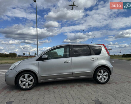 Серый Ниссан Ноут, объемом двигателя 1.6 л и пробегом 270 тыс. км за 5099 $, фото 9 на Automoto.ua