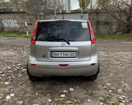 Серый Ниссан Ноут, объемом двигателя 1.6 л и пробегом 205 тыс. км за 6500 $, фото 3 на Automoto.ua