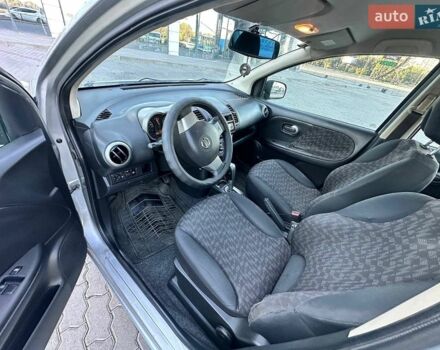 Сірий Ніссан Ноут, об'ємом двигуна 1.6 л та пробігом 183 тис. км за 5950 $, фото 35 на Automoto.ua