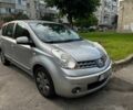 Сірий Ніссан Ноут, об'ємом двигуна 1.6 л та пробігом 255 тис. км за 6200 $, фото 1 на Automoto.ua