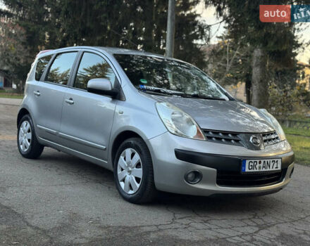 Сірий Ніссан Ноут, об'ємом двигуна 1.4 л та пробігом 178 тис. км за 4950 $, фото 3 на Automoto.ua