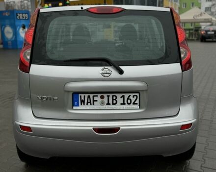 Сірий Ніссан Ноут, об'ємом двигуна 1.4 л та пробігом 182 тис. км за 5700 $, фото 5 на Automoto.ua