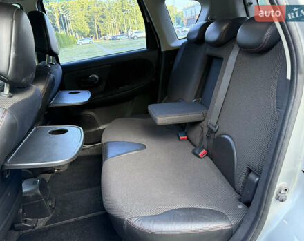 Серый Ниссан Ноут, объемом двигателя 1.6 л и пробегом 207 тыс. км за 7500 $, фото 49 на Automoto.ua