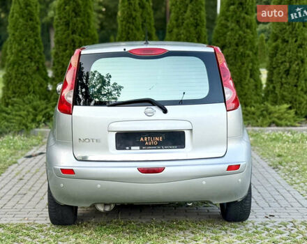 Серый Ниссан Ноут, объемом двигателя 1.6 л и пробегом 207 тыс. км за 7500 $, фото 4 на Automoto.ua