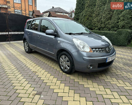 Сірий Ніссан Ноут, об'ємом двигуна 1.6 л та пробігом 190 тис. км за 7950 $, фото 3 на Automoto.ua