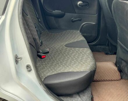 Сірий Ніссан Ноут, об'ємом двигуна 1.4 л та пробігом 137 тис. км за 4990 $, фото 18 на Automoto.ua