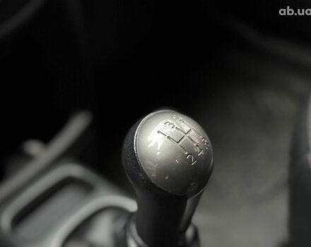 Серый Ниссан Ноут, объемом двигателя 1.6 л и пробегом 127 тыс. км за 5890 $, фото 22 на Automoto.ua