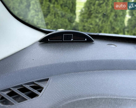 Серый Ниссан Ноут, объемом двигателя 1.6 л и пробегом 207 тыс. км за 7500 $, фото 39 на Automoto.ua