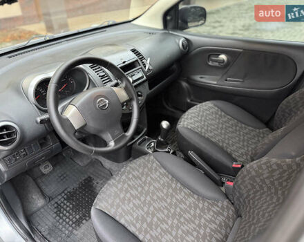 Серый Ниссан Ноут, объемом двигателя 1.4 л и пробегом 142 тыс. км за 4800 $, фото 30 на Automoto.ua