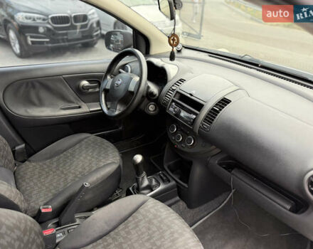 Серый Ниссан Ноут, объемом двигателя 1.4 л и пробегом 190 тыс. км за 4999 $, фото 14 на Automoto.ua