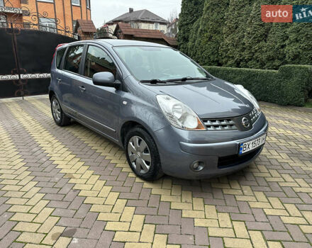 Сірий Ніссан Ноут, об'ємом двигуна 1.6 л та пробігом 190 тис. км за 7950 $, фото 1 на Automoto.ua
