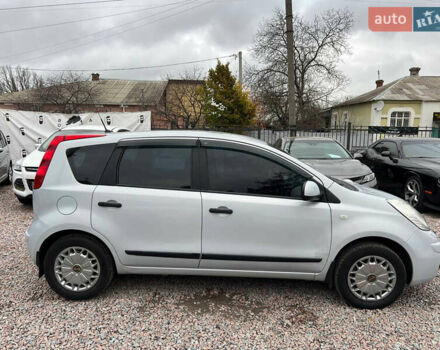 Сірий Ніссан Ноут, об'ємом двигуна 1.4 л та пробігом 173 тис. км за 5700 $, фото 7 на Automoto.ua