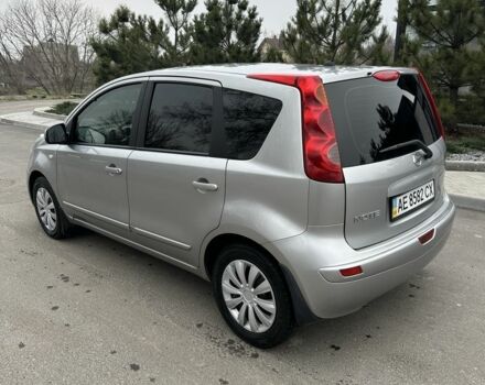 Серый Ниссан Ноут, объемом двигателя 1.6 л и пробегом 83 тыс. км за 5500 $, фото 2 на Automoto.ua