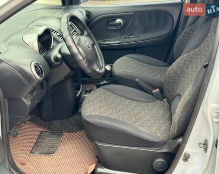 Сірий Ніссан Ноут, об'ємом двигуна 1.4 л та пробігом 137 тис. км за 4990 $, фото 12 на Automoto.ua