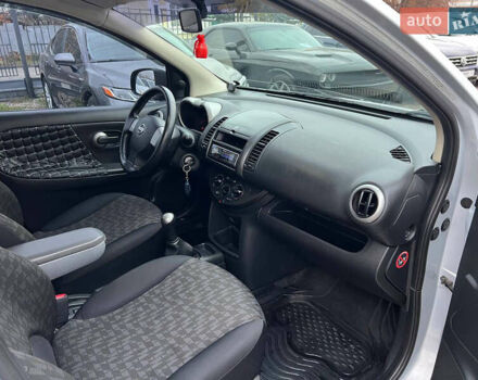 Сірий Ніссан Ноут, об'ємом двигуна 1.4 л та пробігом 173 тис. км за 5700 $, фото 13 на Automoto.ua