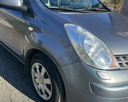 Сірий Ніссан Ноут, об'ємом двигуна 1.5 л та пробігом 258 тис. км за 5100 $, фото 1 на Automoto.ua
