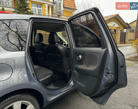 Сірий Ніссан Ноут, об'ємом двигуна 1.6 л та пробігом 127 тис. км за 5890 $, фото 28 на Automoto.ua