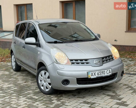 Серый Ниссан Ноут, объемом двигателя 1.4 л и пробегом 142 тыс. км за 5200 $, фото 1 на Automoto.ua