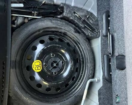 Серый Ниссан Ноут, объемом двигателя 1.39 л и пробегом 238 тыс. км за 5200 $, фото 17 на Automoto.ua