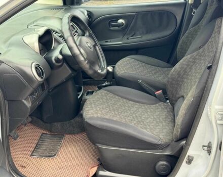 Сірий Ніссан Ноут, об'ємом двигуна 1.4 л та пробігом 137 тис. км за 4990 $, фото 12 на Automoto.ua