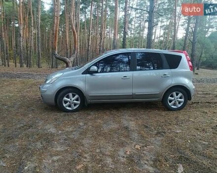 Серый Ниссан Ноут, объемом двигателя 1.6 л и пробегом 192 тыс. км за 5300 $, фото 5 на Automoto.ua