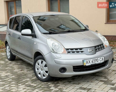 Серый Ниссан Ноут, объемом двигателя 1.4 л и пробегом 142 тыс. км за 4800 $, фото 23 на Automoto.ua