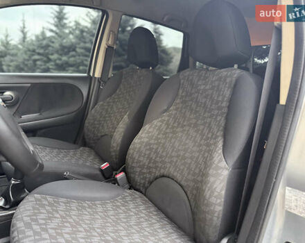 Серый Ниссан Ноут, объемом двигателя 1.4 л и пробегом 142 тыс. км за 4800 $, фото 38 на Automoto.ua