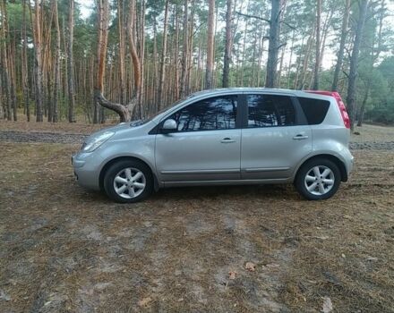 Серый Ниссан Ноут, объемом двигателя 1.6 л и пробегом 177 тыс. км за 5400 $, фото 4 на Automoto.ua